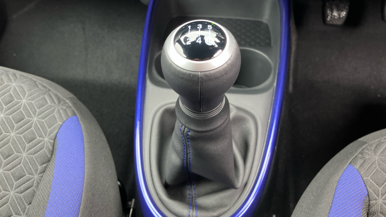 Toyota Aygo X 1.0 VVT-i Edge 5dr Petrol Hatchback